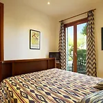 Villa Pleta *