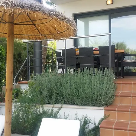 Villa Pleta *