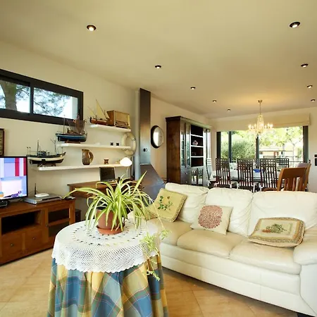 Villa Pleta *